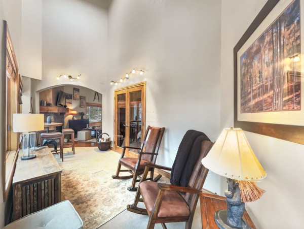 Copper MTN Center Village Pet Friendly condo Walk to Lift